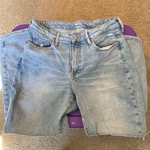 Old Navy O.G. Light Washed Straight Jeans